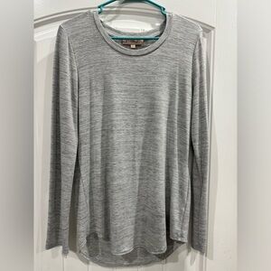 Women’s long sleeve shirt